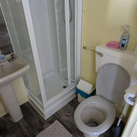 Areawest Hostel *